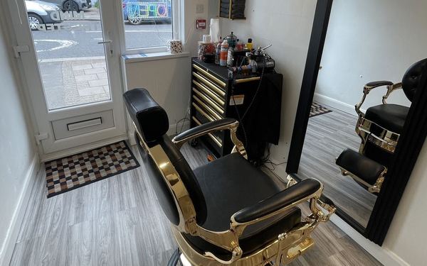 Top-Notch Barber Wayne